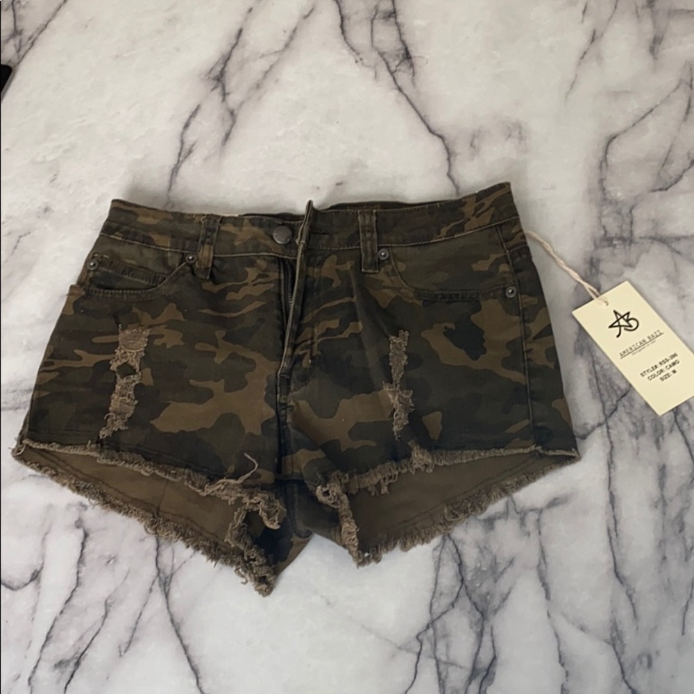 American Bazi Twill Shorts High Rise